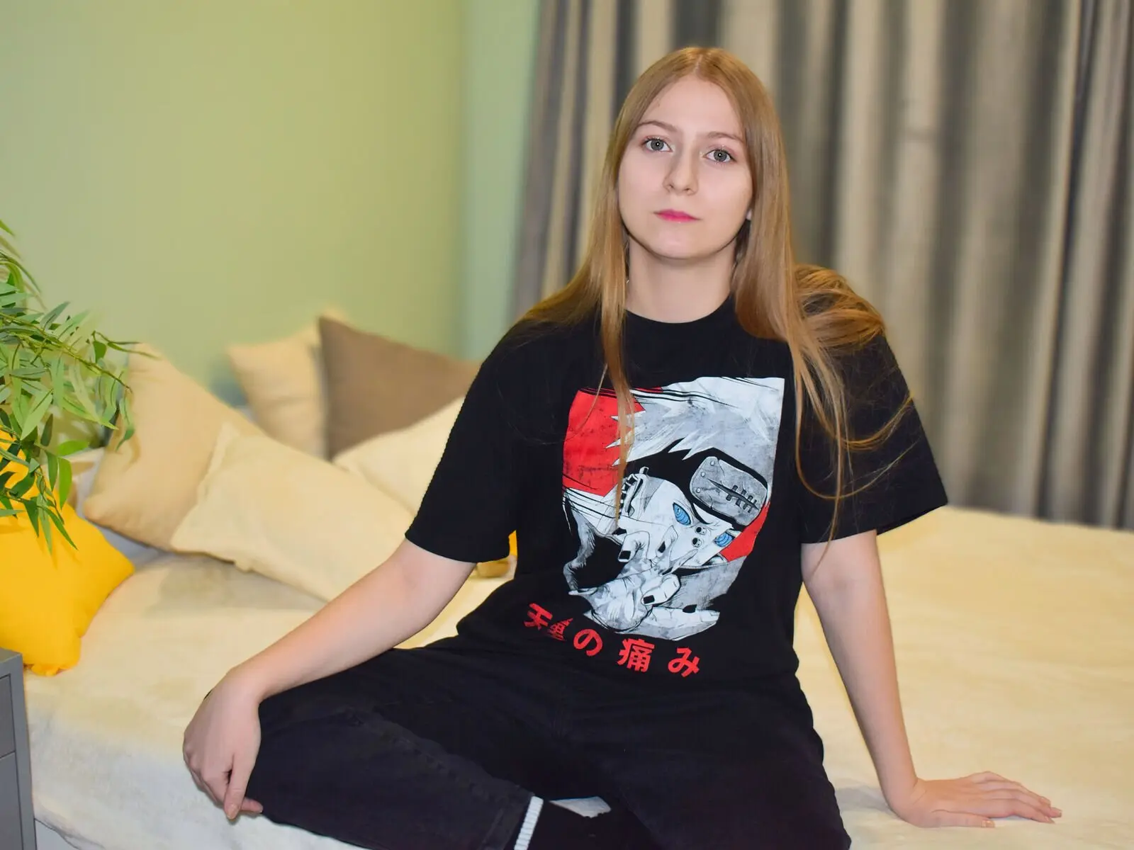 ArianaDorian livejasmin