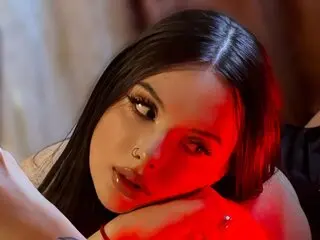 EmikoTriana livejasmin