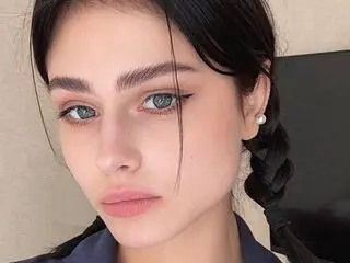 EmilyRocksy livejasmin