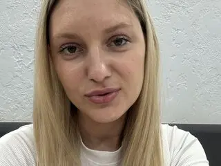 EvaBoolman livejasmin