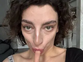 KiraBev livejasmin