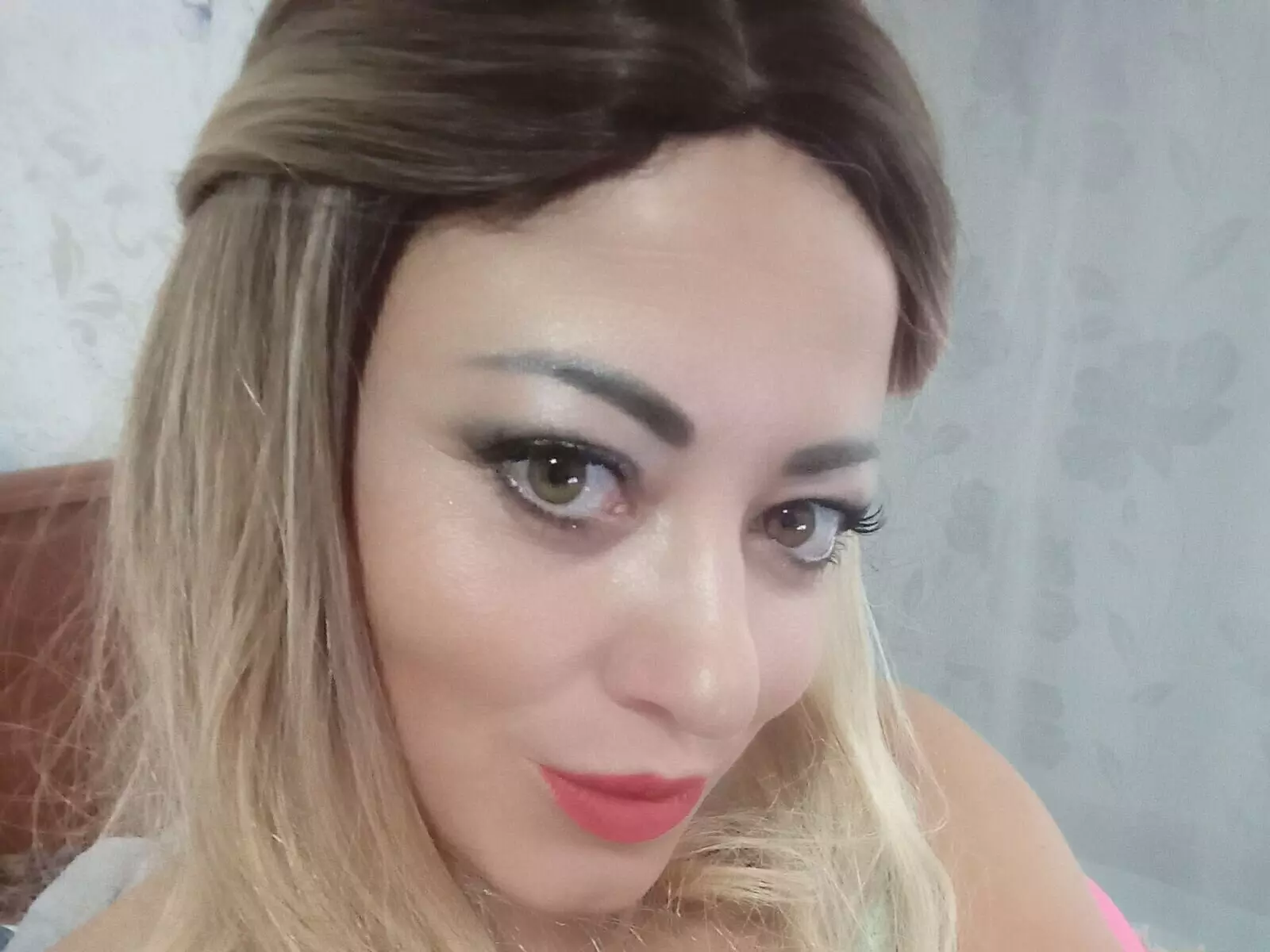 LionessoneForu livejasmin