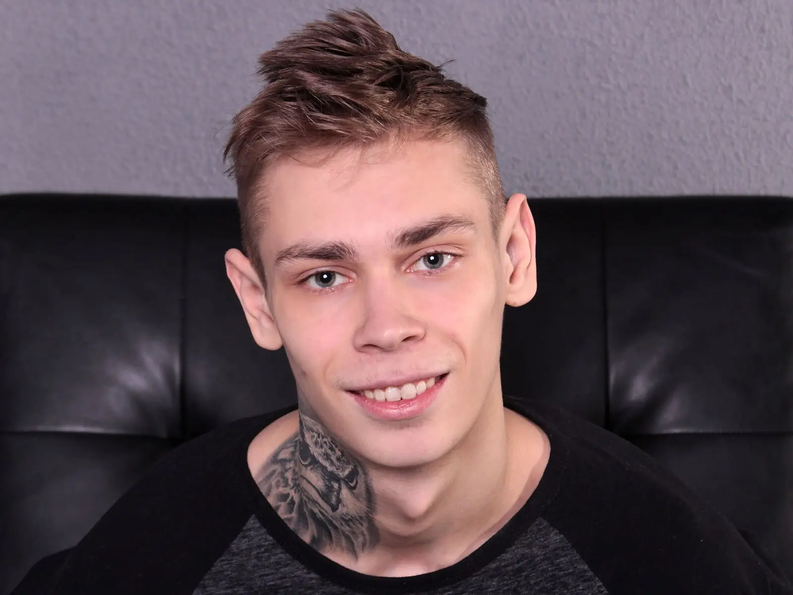 OstinInked livejasmin